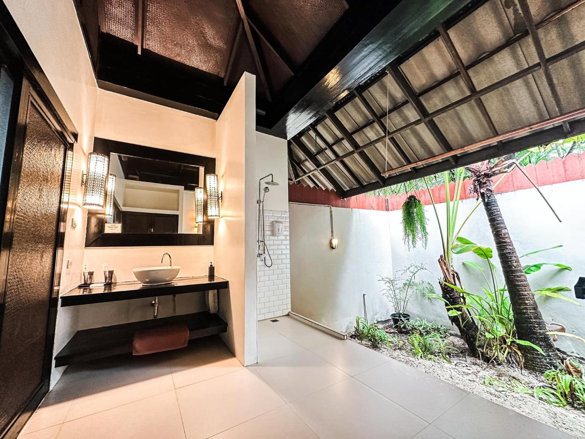 Sevenseas Resort Koh Kradan Bagian luar foto